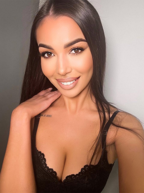 Beautiful Single Ukrainian Women Waiting For You To Love Them - Irina - 1.jpg