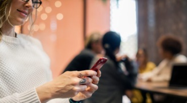 From Texting to Talking: When to Take Your Online Connection Offline